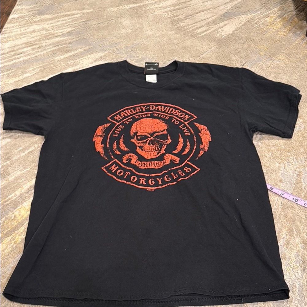 Harley Davidson black with orange graphic skull Aruba tee size L in EUC